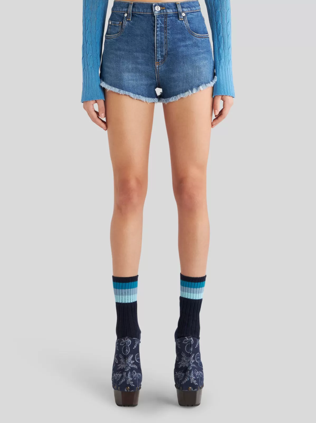 Donna Etro SHORTS IN DENIM |